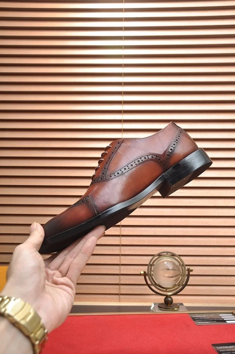 SmoothTexture Louis Vuitton Business Shoes 32985