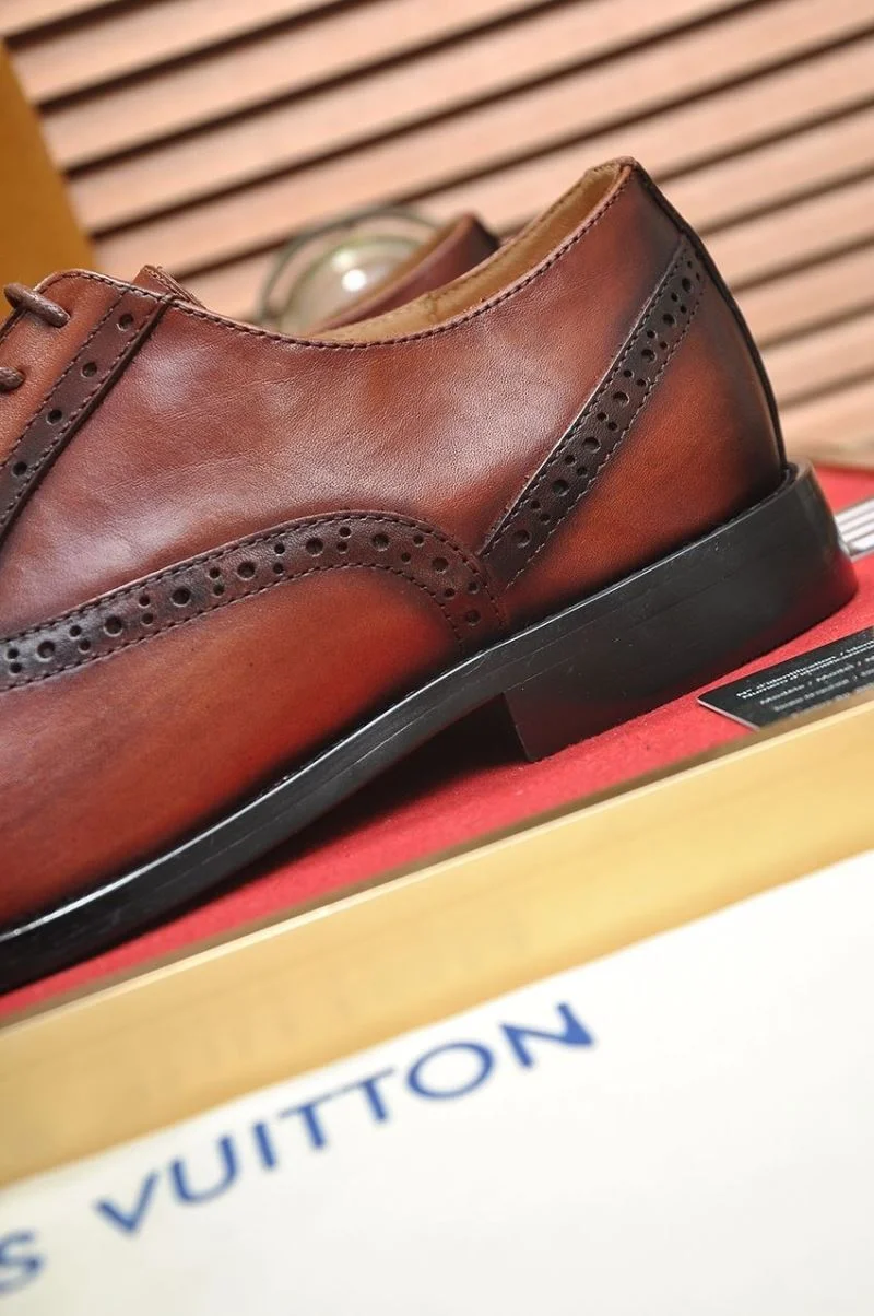 SmoothTexture Louis Vuitton Business Shoes 32985