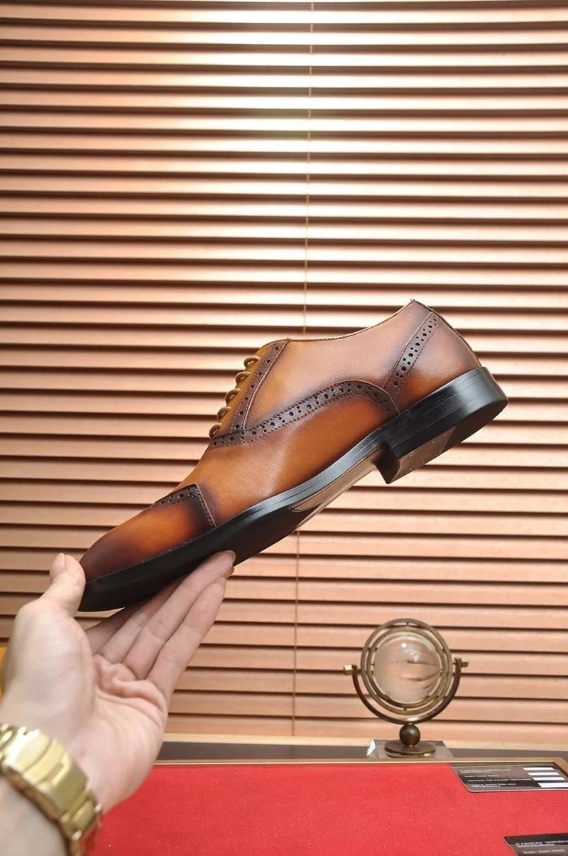 MoistureWicking Louis Vuitton Business Shoes 32983