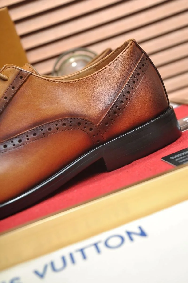 MoistureWicking Louis Vuitton Business Shoes 32983