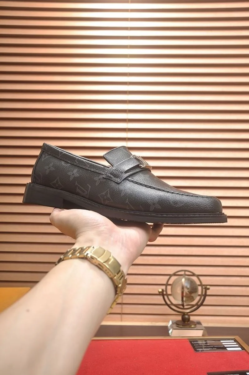 Louis Vuitton Business Shoes Breathable 32978