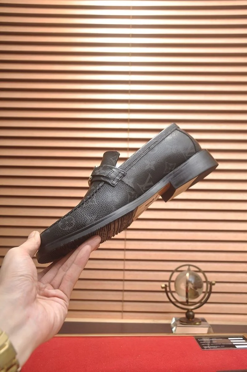Louis Vuitton Business Shoes Breathable 32978