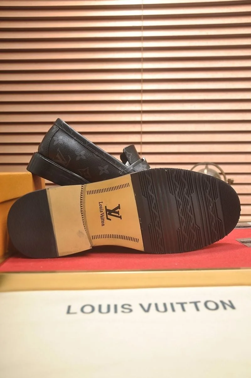 Louis Vuitton Business Shoes Breathable 32978