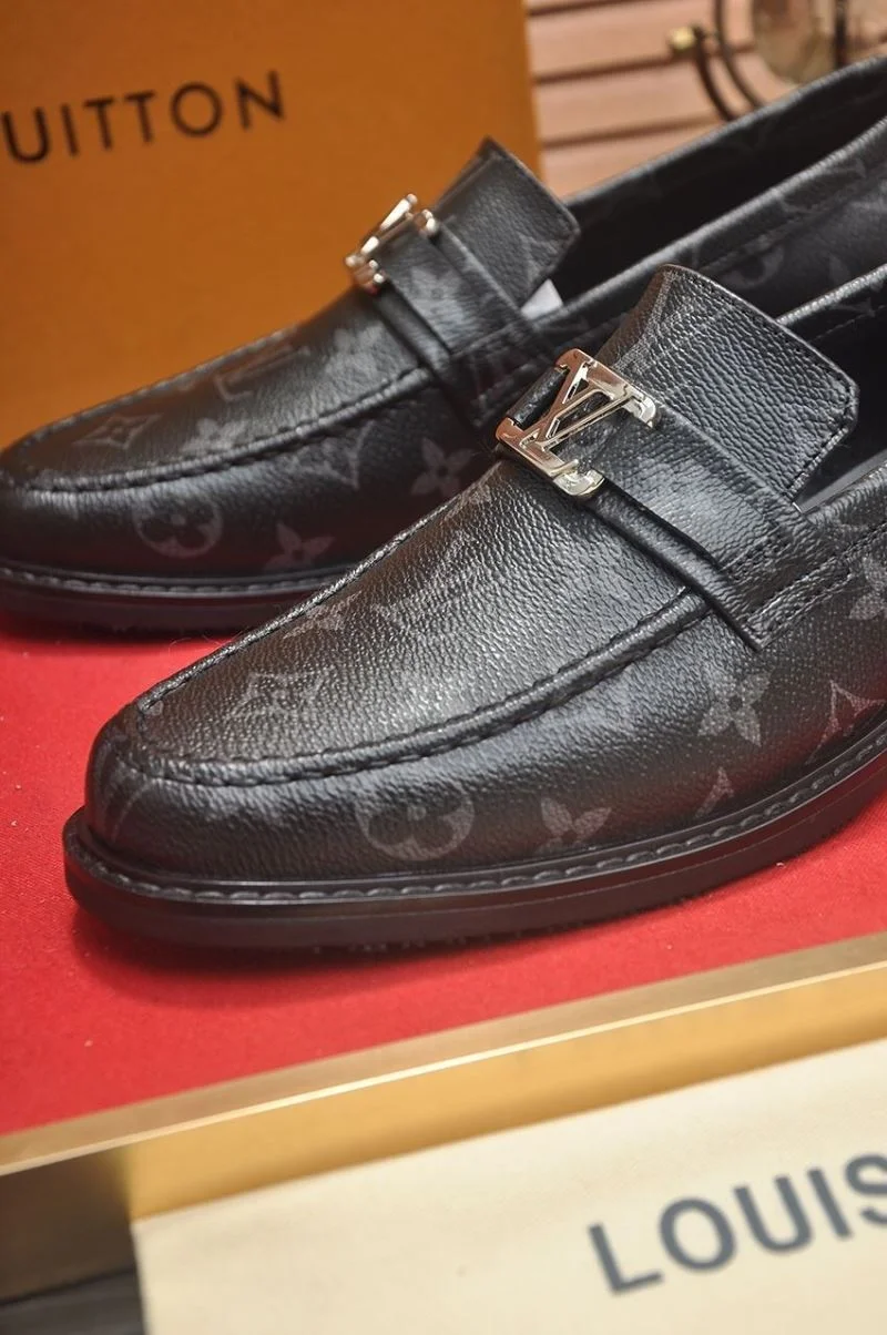 Louis Vuitton Business Shoes Breathable 32978