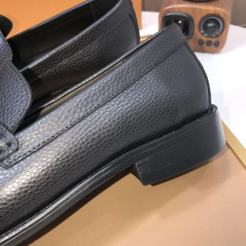 Louis Vuitton Business Shoes EasyMatch 32977
