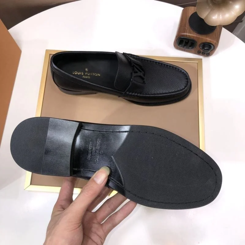 Louis Vuitton Business Shoes EasyMatch 32977