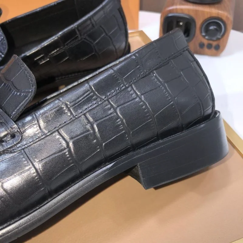 Packable Louis Vuitton Business Shoes 32963