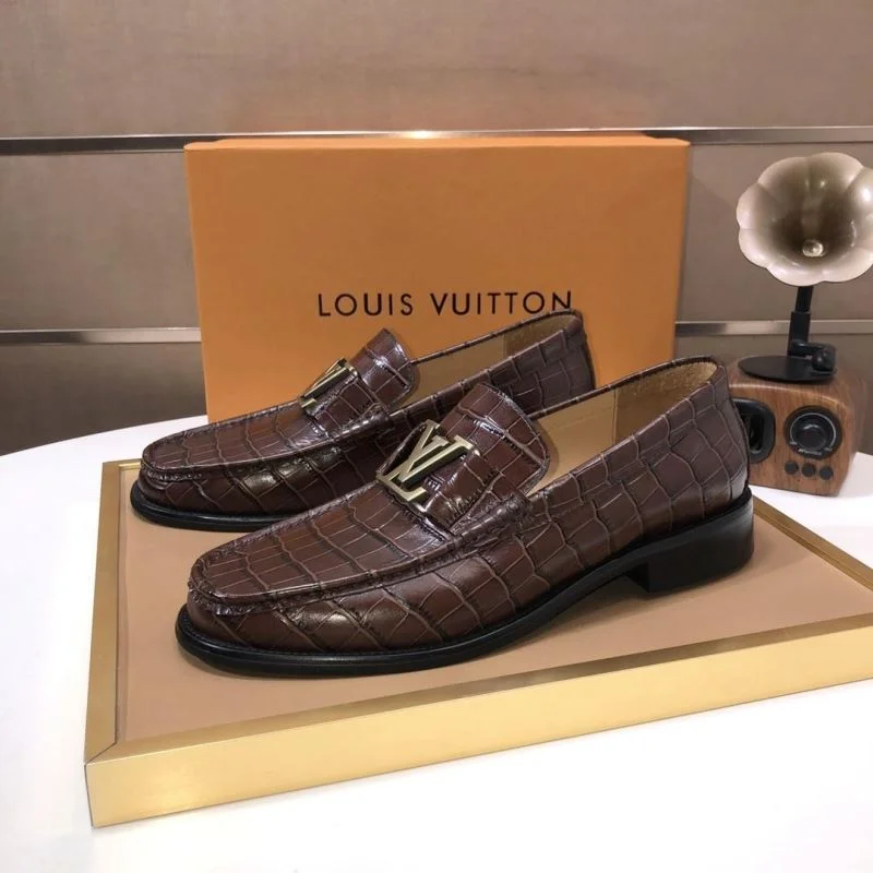 Louis Vuitton Business Shoes Versatile 32982