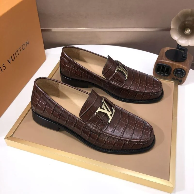Louis Vuitton Business Shoes Versatile 32982