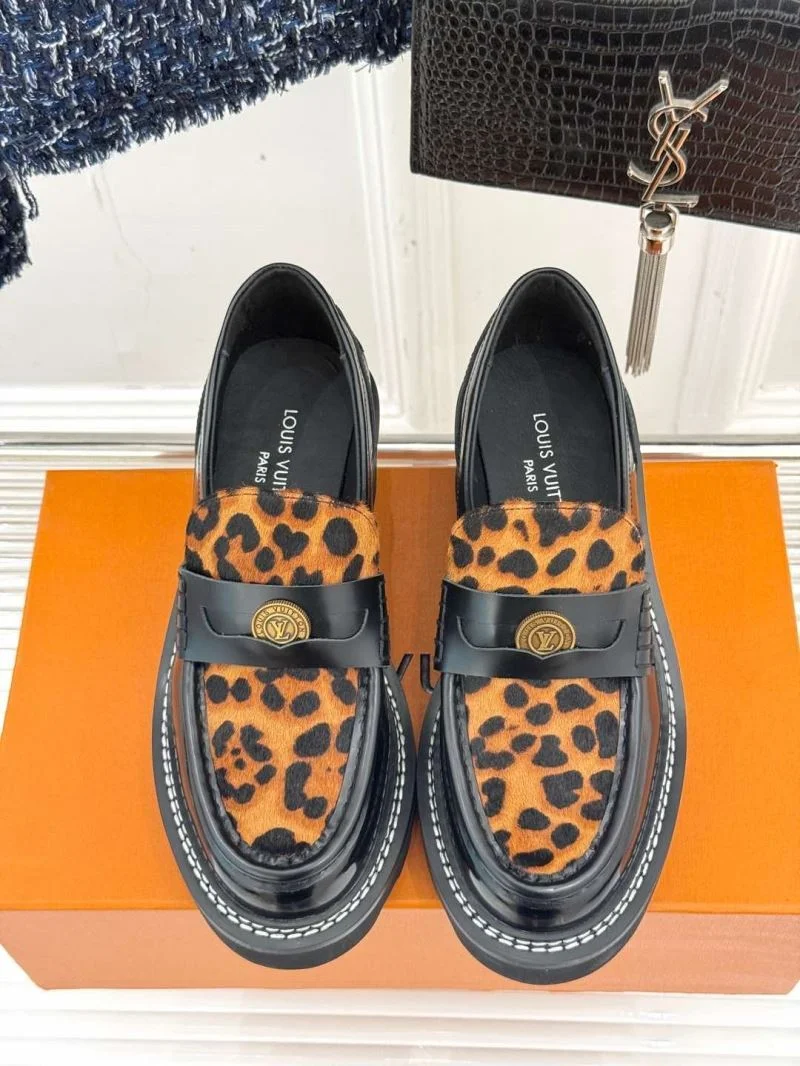 Louis Vuitton Business Shoes Trendy 31320
