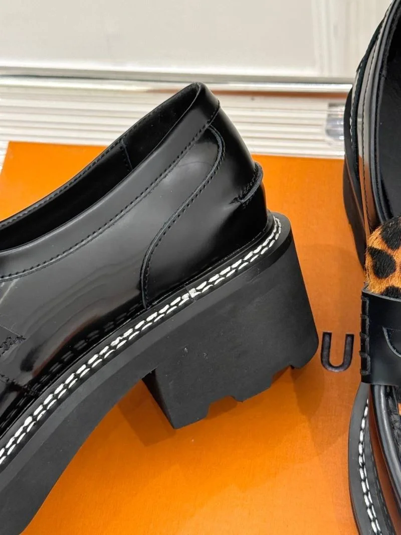 Louis Vuitton Business Shoes Trendy 31320