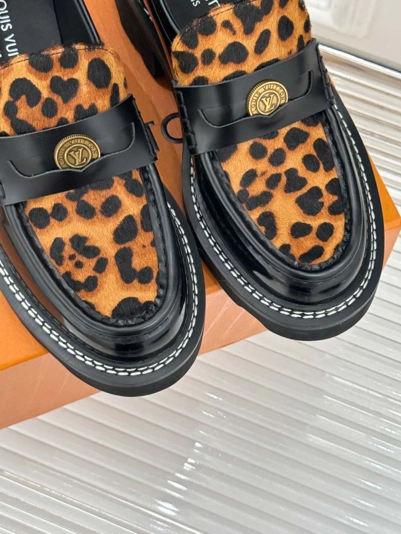 Louis Vuitton Business Shoes Trendy 31320