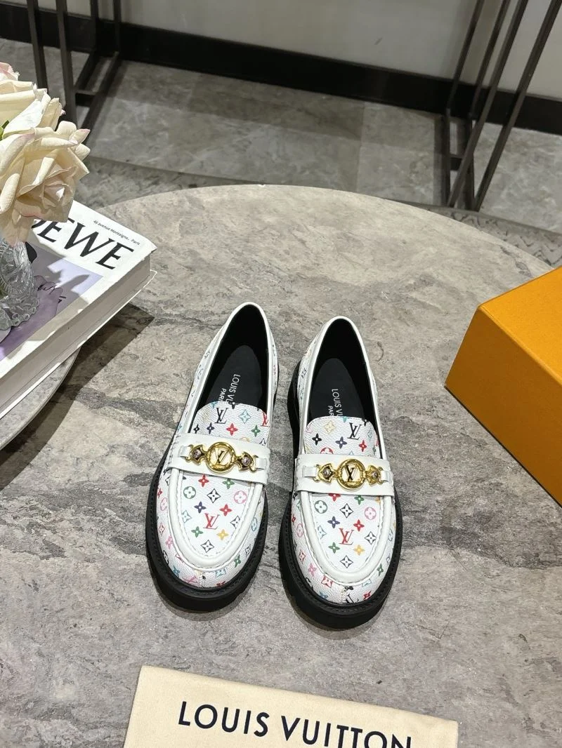 UrbanChic Louis Vuitton Business Shoes 31349