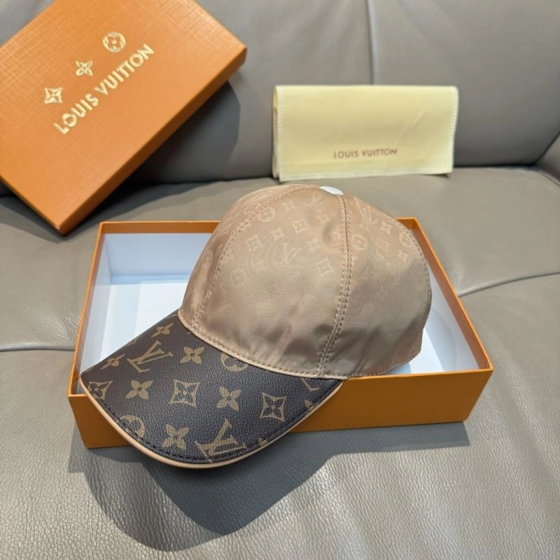 Louis Vuitton Caps UrbanChic 261256
