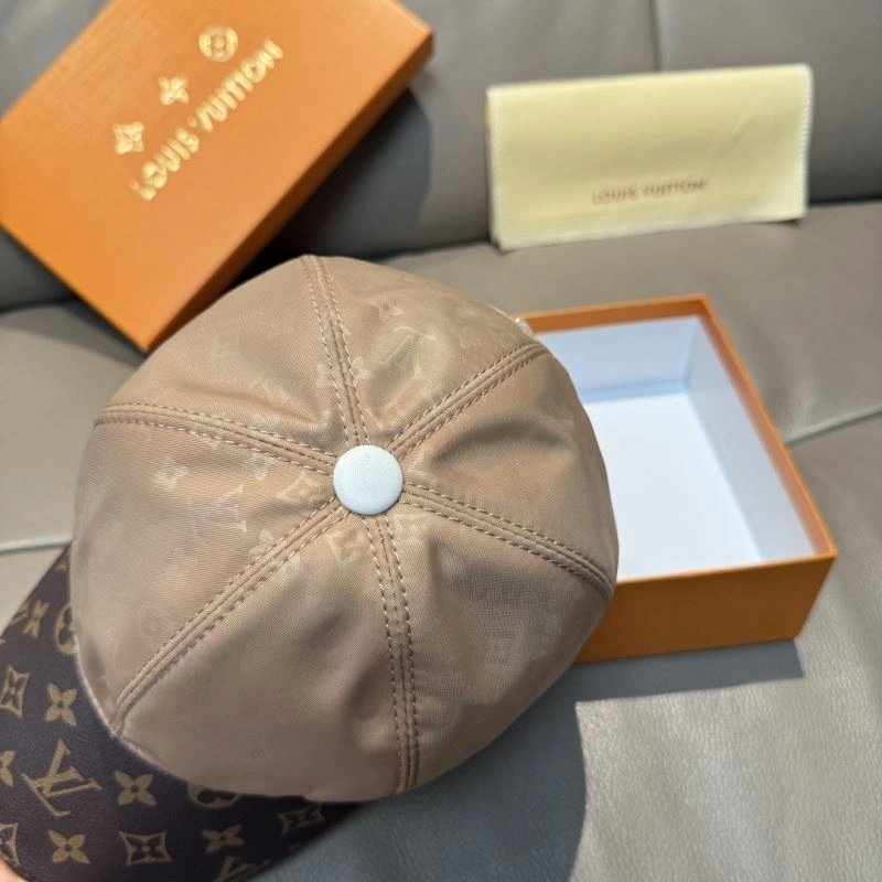 Louis Vuitton Caps UrbanChic 261256