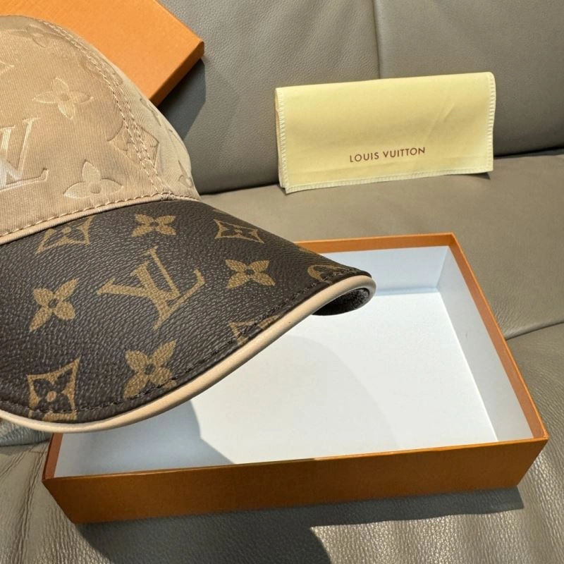 Louis Vuitton Caps EasyCare 261252