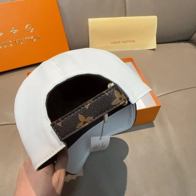 Louis Vuitton Caps Stylish 261234