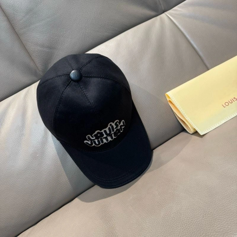 Flexible Louis Vuitton Caps 261232