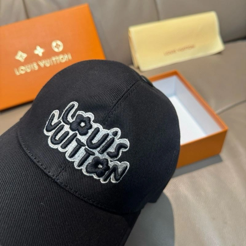 Flexible Louis Vuitton Caps 261232