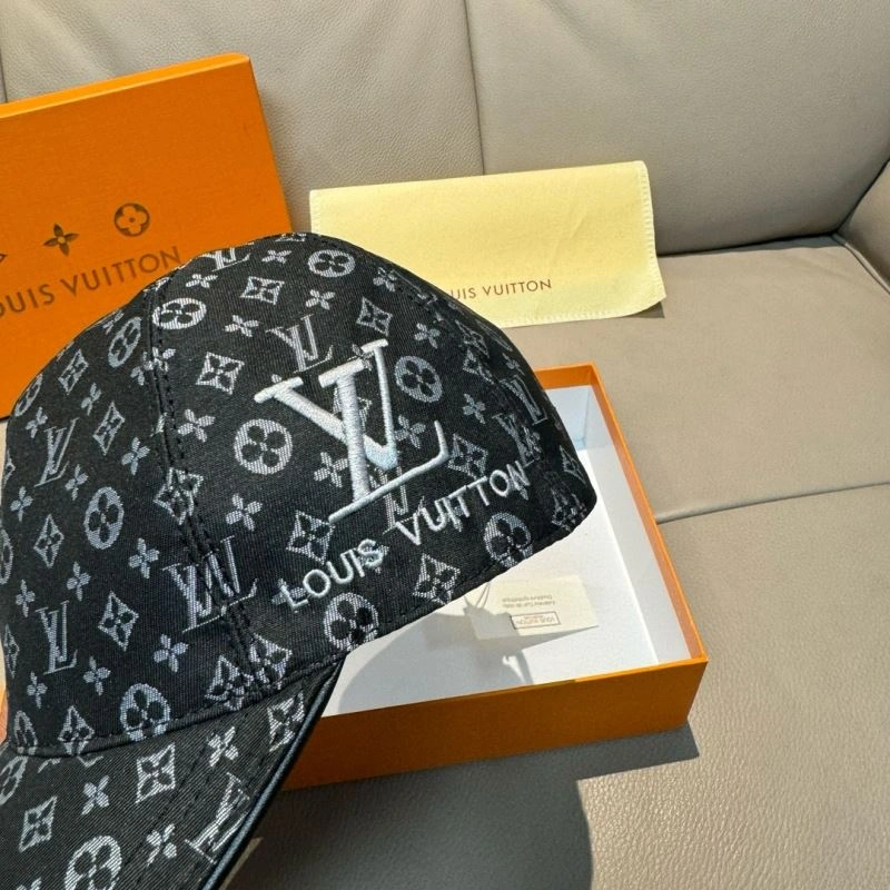 Louis Vuitton Caps Comfortable 261231