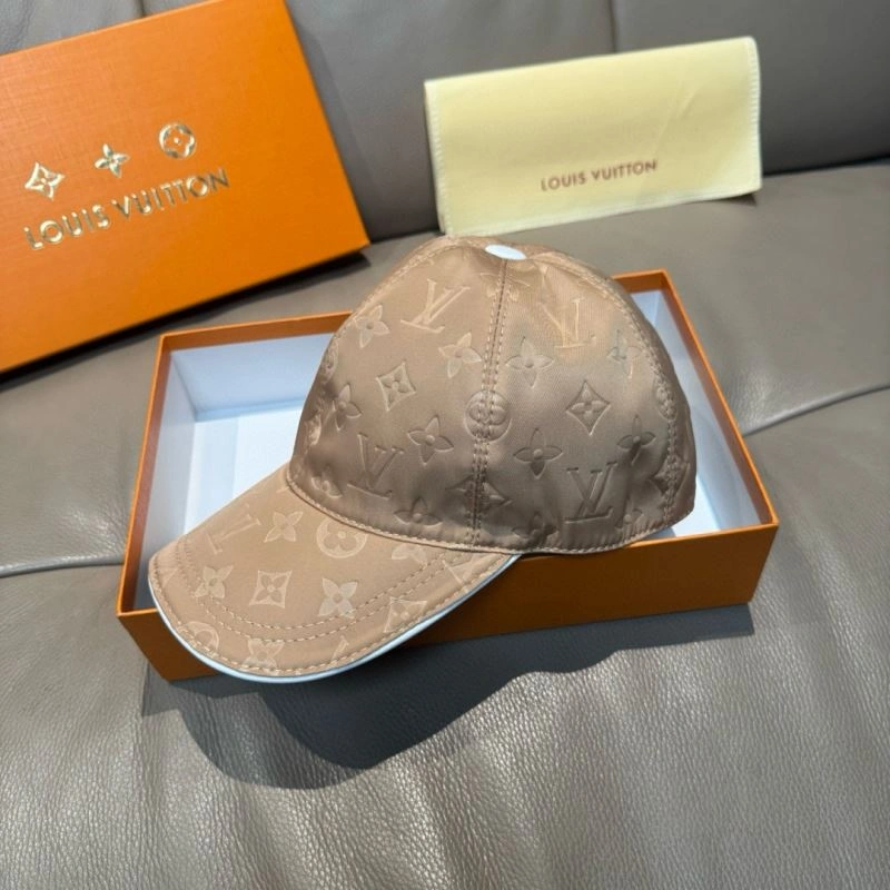 Bright Louis Vuitton Caps 261226