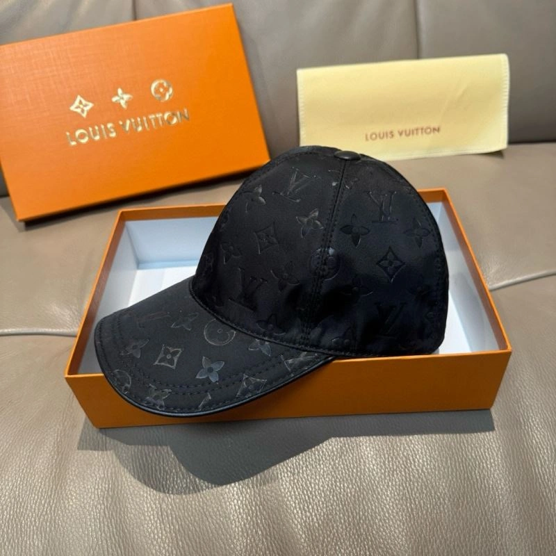 Louis Vuitton Caps Sleek 261227