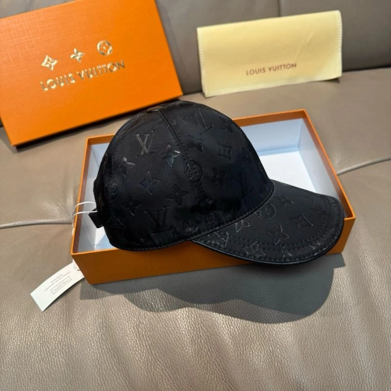 Louis Vuitton Caps Sleek 261227
