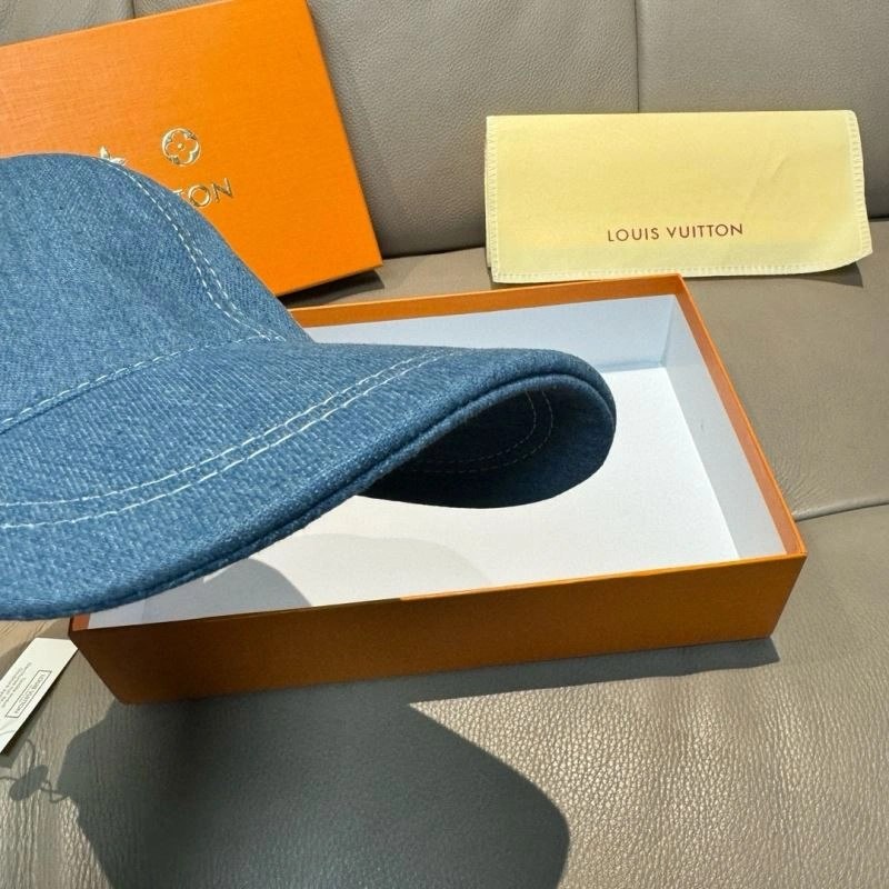 Louis Vuitton Caps Youthful 261224