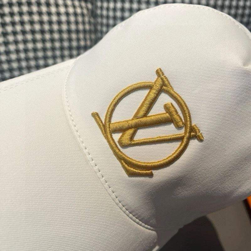 Louis Vuitton Caps Sustainable 261207