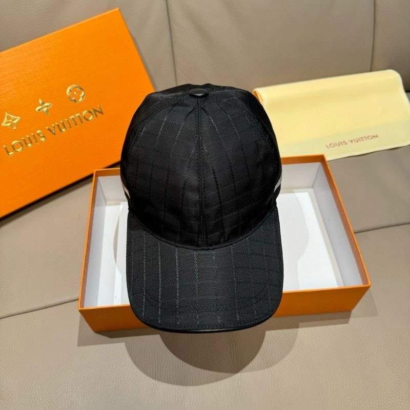 Louis Vuitton Caps UrbanChic 261205
