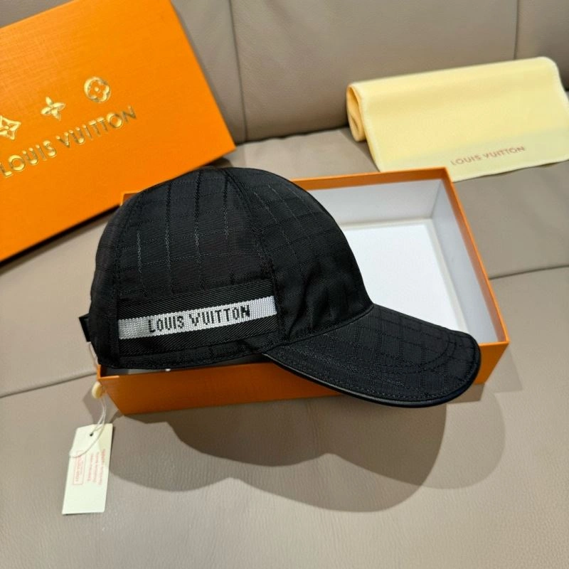 Louis Vuitton Caps UrbanChic 261205