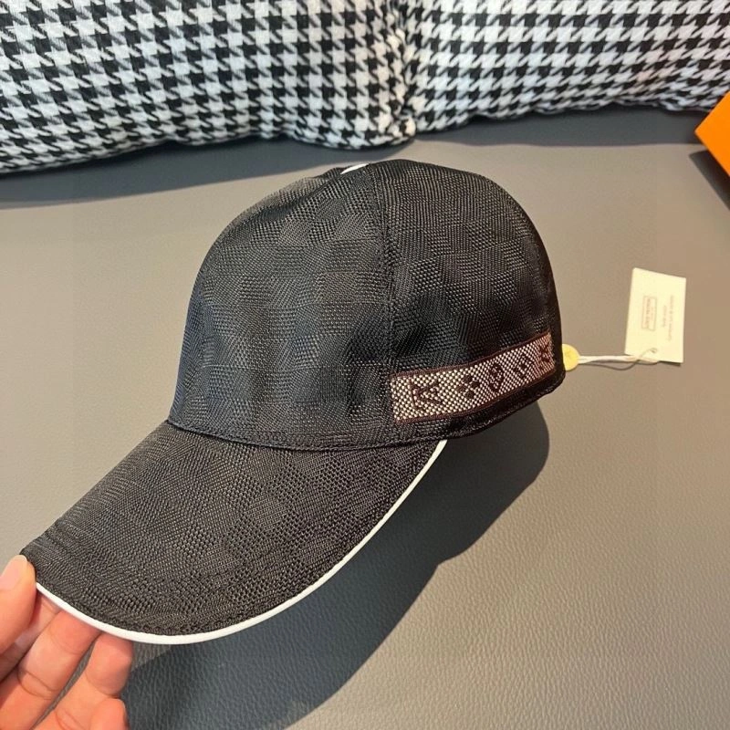 Effortless Louis Vuitton Caps 261204