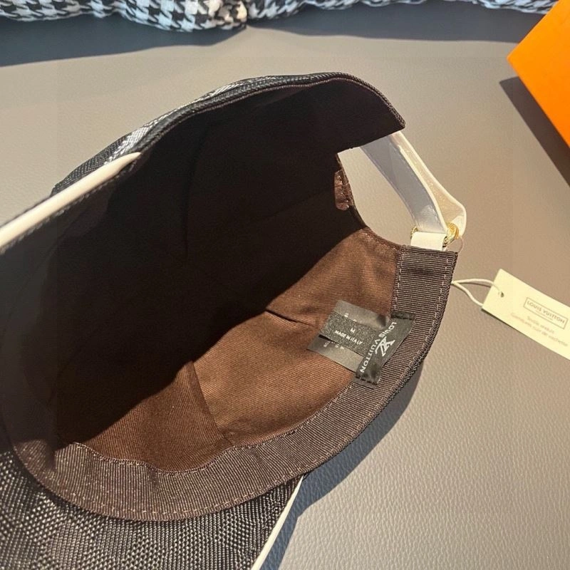 TechFriendly Louis Vuitton Caps 261196