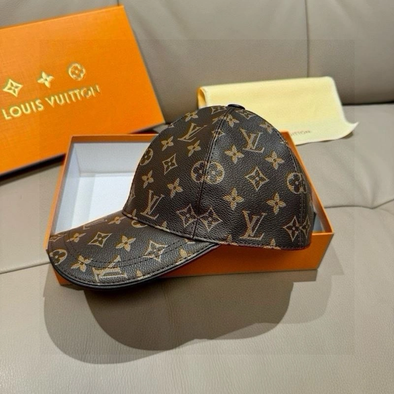 Louis Vuitton Caps Supportive 261202