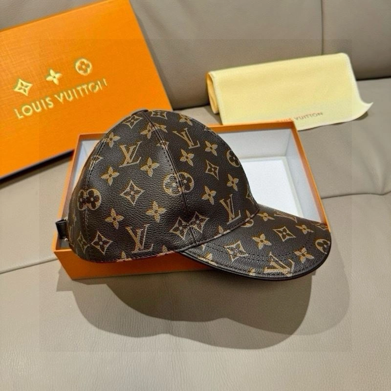 Louis Vuitton Caps Supportive 261202