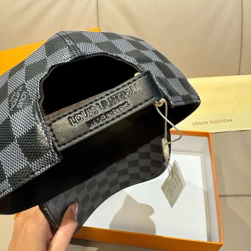 Refined Louis Vuitton Caps 261220