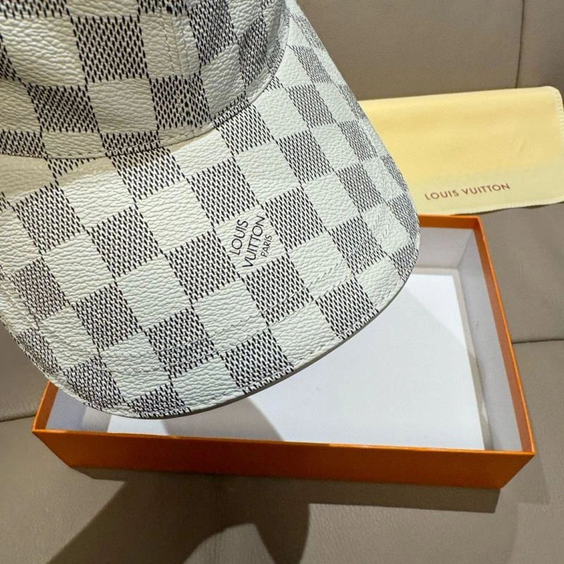 Resilient Louis Vuitton Caps 261221