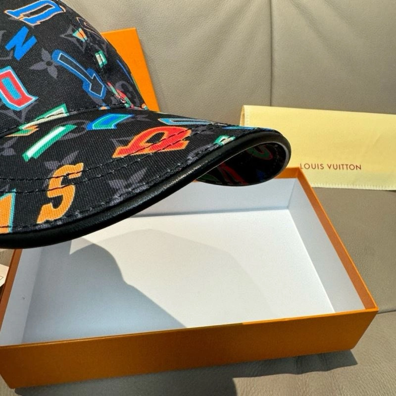 Tailored Louis Vuitton Caps 261203