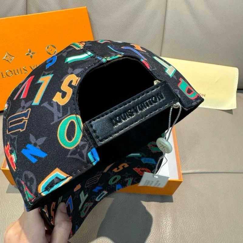 Tailored Louis Vuitton Caps 261203