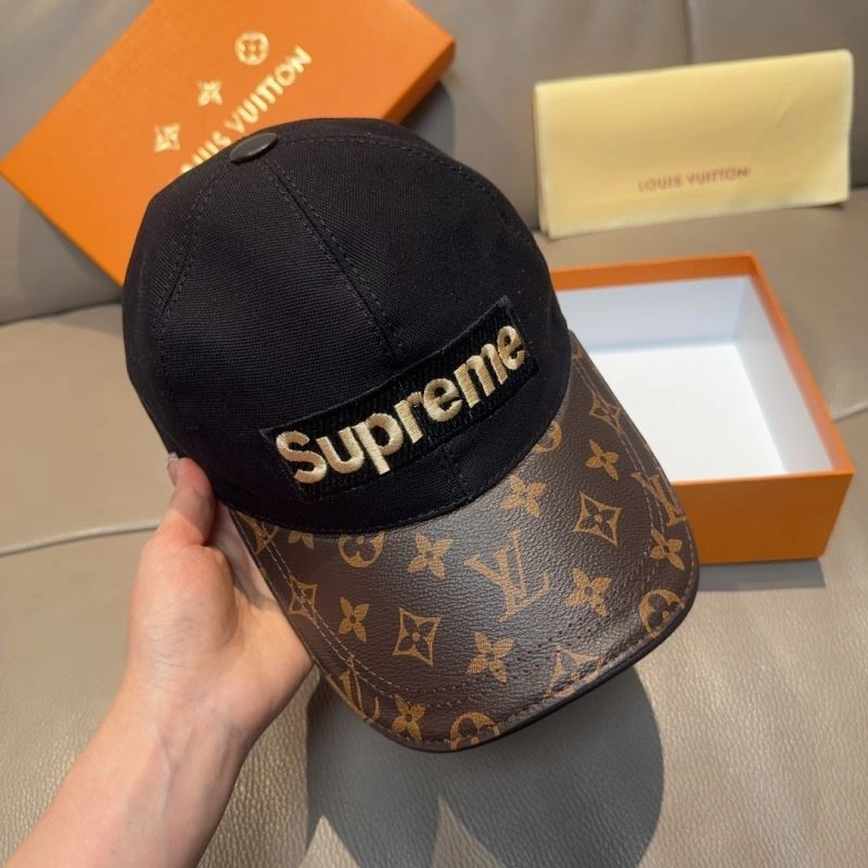 Louis Vuitton Caps Refined 261189