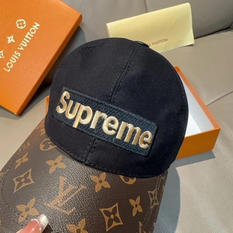 Louis Vuitton Caps Refined 261189