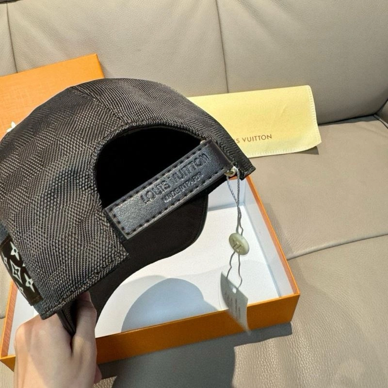 Louis Vuitton Caps WeatherProof 261188