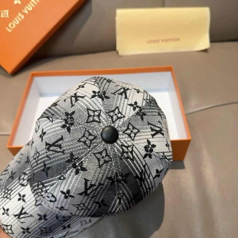 Breathable Louis Vuitton Caps 261184