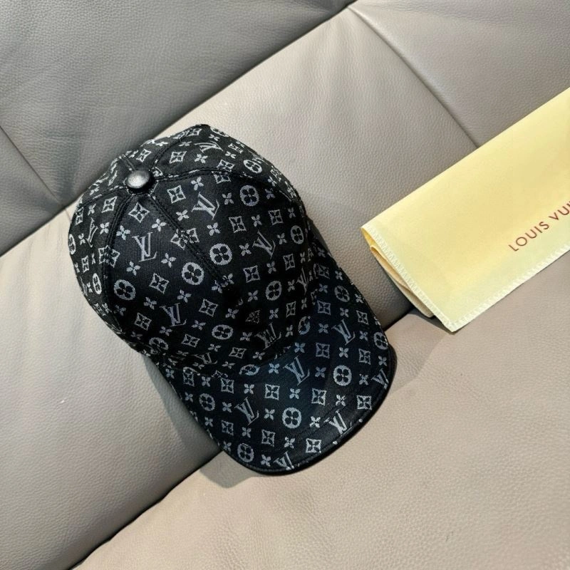 Bold Louis Vuitton Caps 261183
