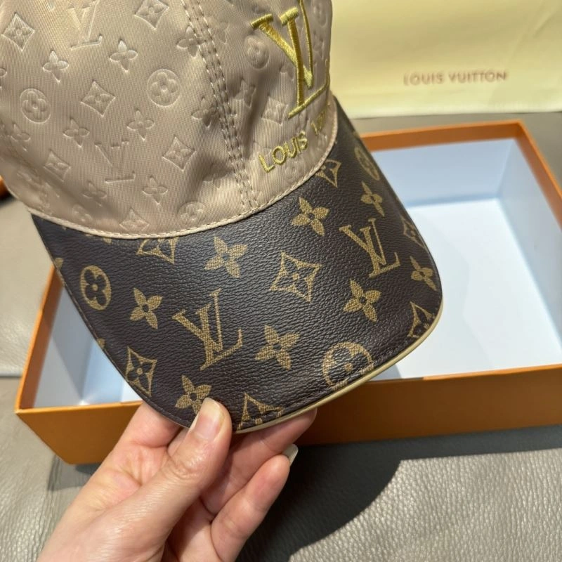 Louis Vuitton Caps EasyCare 261179
