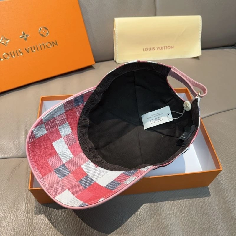 Louis Vuitton Caps Functional 261178