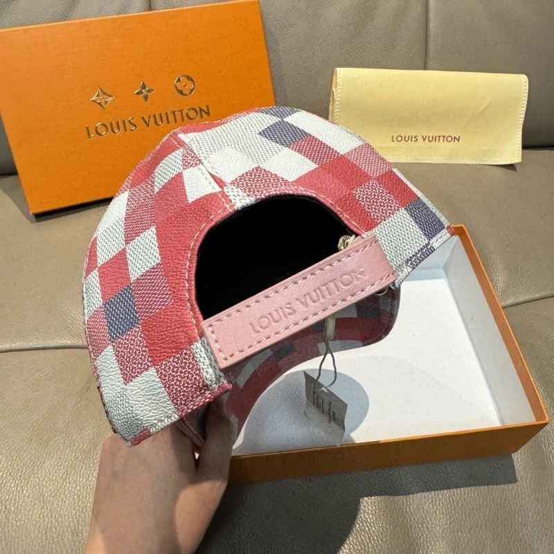 Louis Vuitton Caps Functional 261178