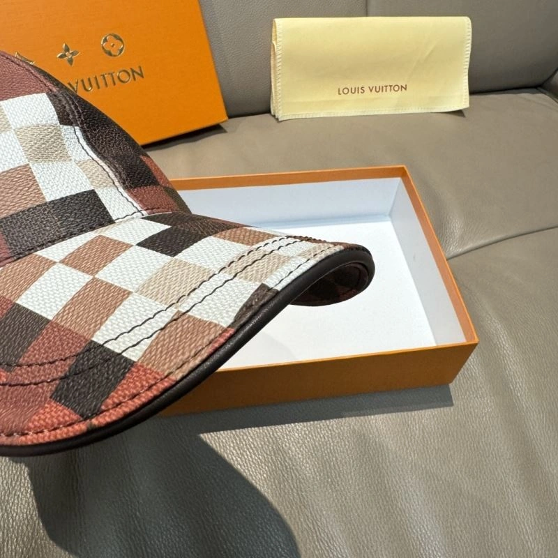 Contemporary Louis Vuitton Caps 261174