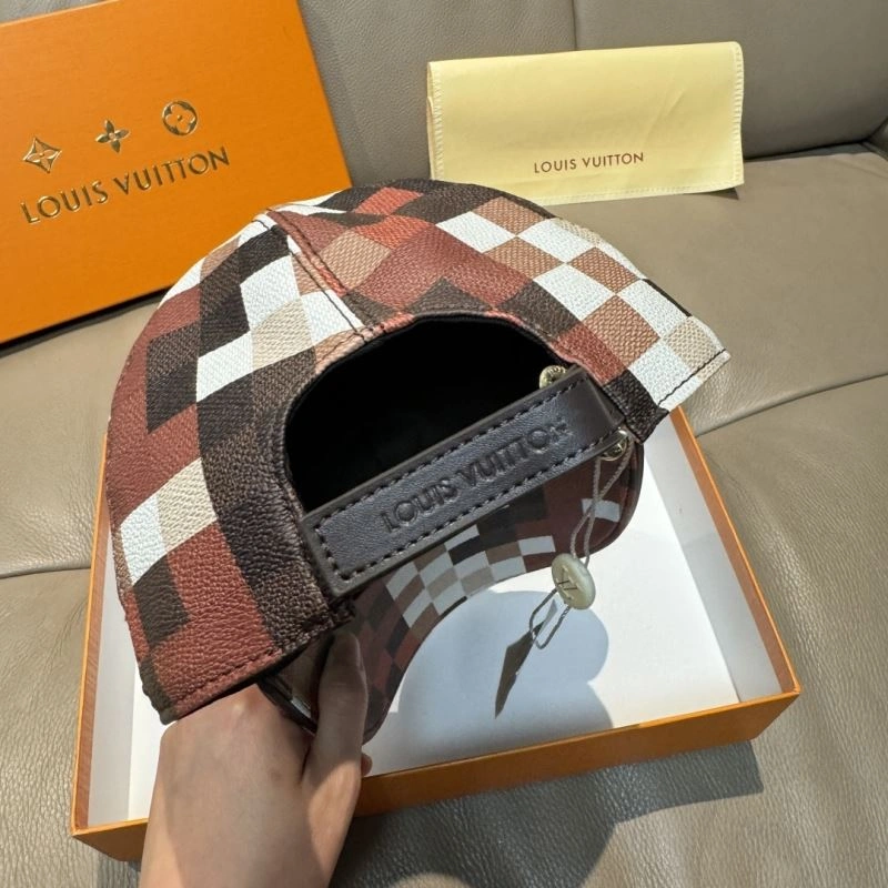 Contemporary Louis Vuitton Caps 261174