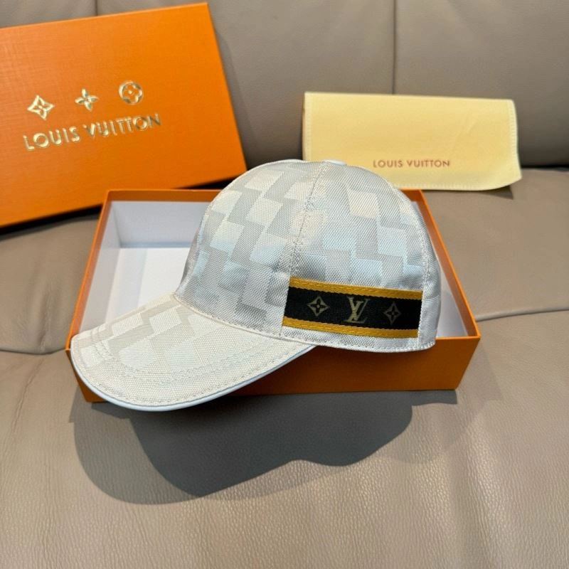 Louis Vuitton Caps Supportive 261170